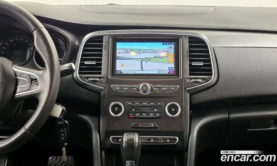 Renault SM6 2016 1.5 Автомат в Москве № 619985, фото 14