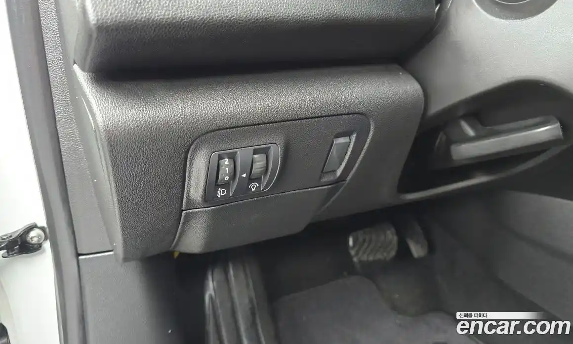 Renault SM6 2016 1.5 Автомат в Москве № 619985, фото 17