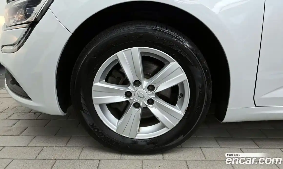 Renault SM6 2016 1.5 Автомат в Москве № 619985, фото 5