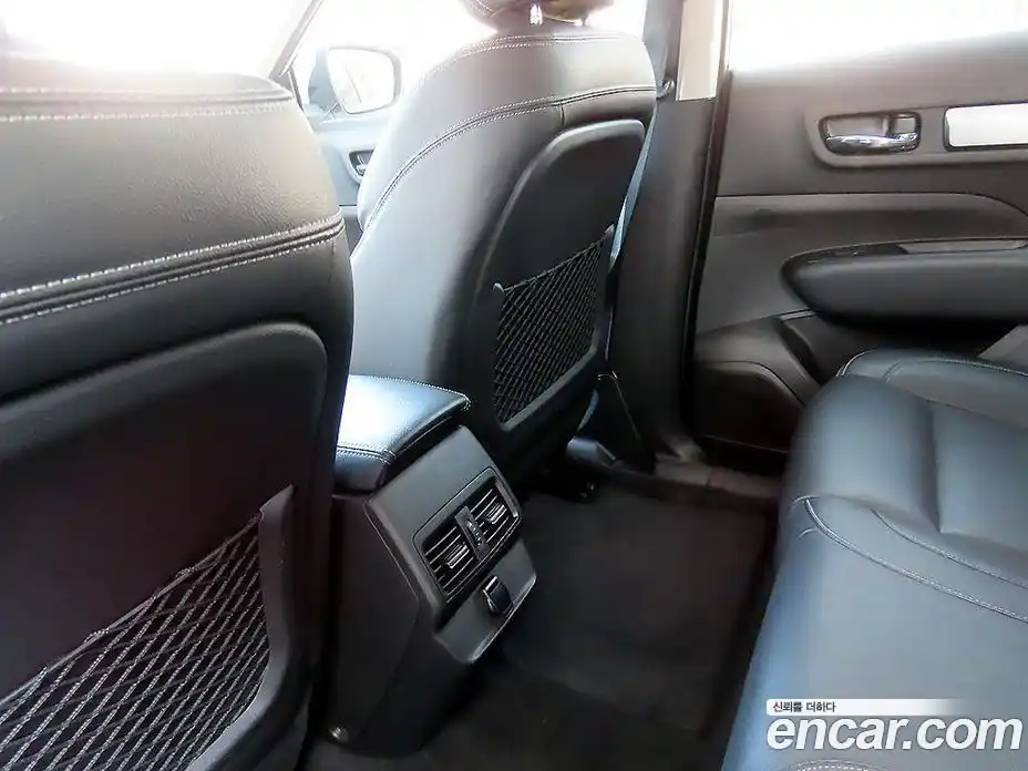 Renault QM6 2023 2.0 Автомат в Москве № 620180, фото 17