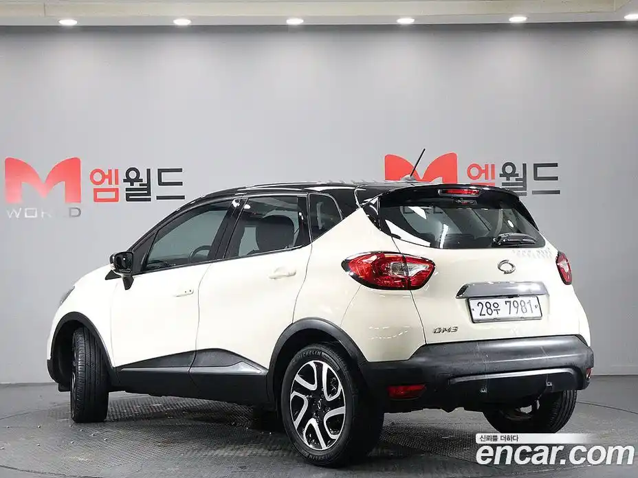 Renault QM3 2014 1.5 Автомат в Москве № 620238, фото 4