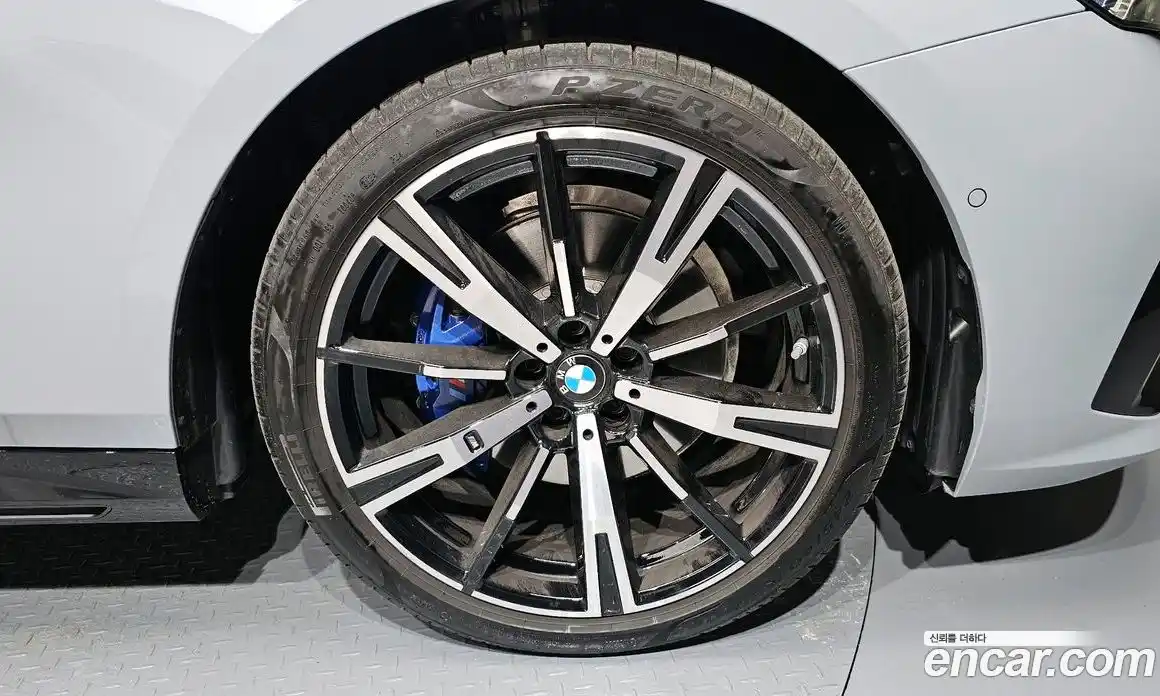 BMW 5-Series 2025 2.0 Автомат в Москве № 620555, фото 5