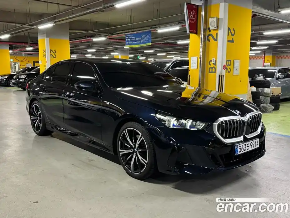BMW 5-Series 2025 2.0 Автомат в Москве № 620560, фото 3