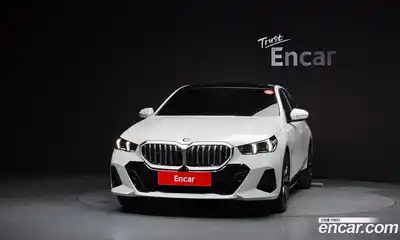 BMW 5-Series 2025 2.0 Автомат в Москве № 620587, миниатюра 3