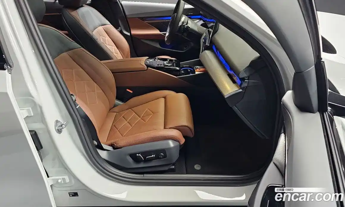 BMW 5-Series 2025 2.0 Автомат в Москве № 620587, фото 10