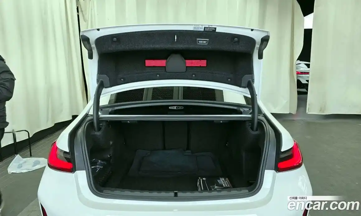 BMW 3-Series 2025 2.0 Автомат в Москве № 620594, фото 20