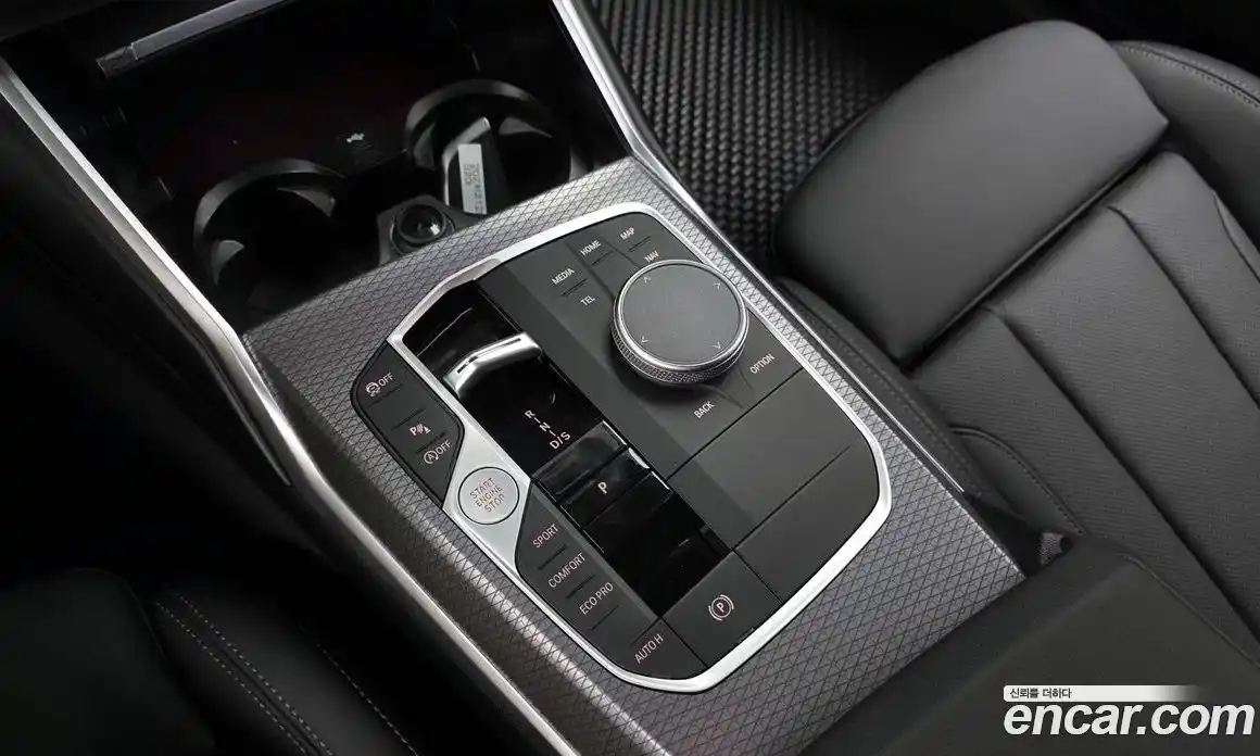 BMW 3-Series 2025 2.0 Автомат в Москве № 620594, фото 9