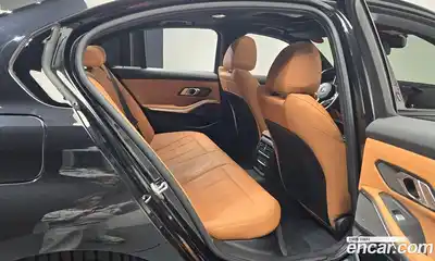 BMW 3-Series 2025 2.0 Автомат в Москве № 620620, миниатюра 12