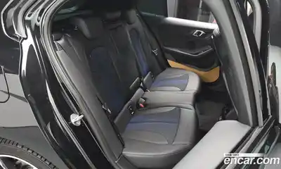 BMW 1-Series 2024 2.0 Автомат в Москве № 620793, миниатюра 11