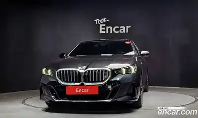 BMW 5-Series 2024 2.0 Автомат в Москве № 620821, миниатюра 3