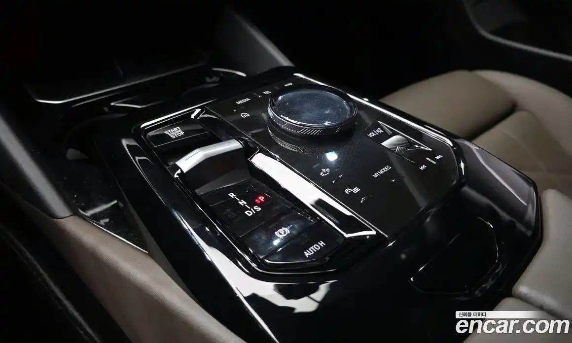 BMW 5-Series 2024 2.0 Автомат в Москве № 620821, фото 9