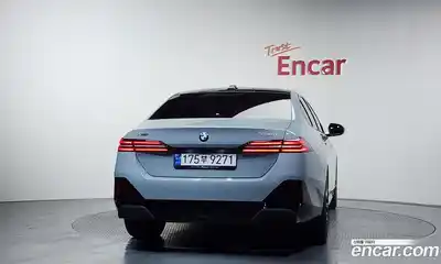 BMW 5-Series 2024 2.0 Автомат в Москве № 620984, миниатюра 3