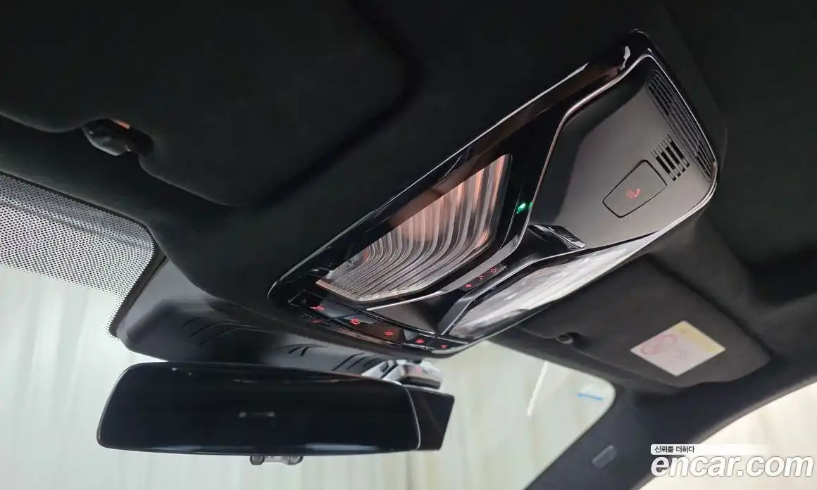 BMW 8-Series 2024 4.4 Автомат в Москве № 621098, фото 17