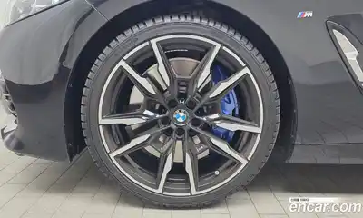 BMW 8-Series 2024 4.4 Автомат в Москве № 621098, миниатюра 5