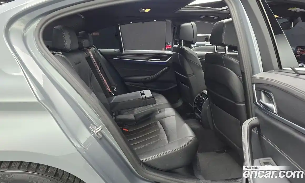 BMW 5-Series 2023 2.0 Автомат в Москве № 621698, фото 12