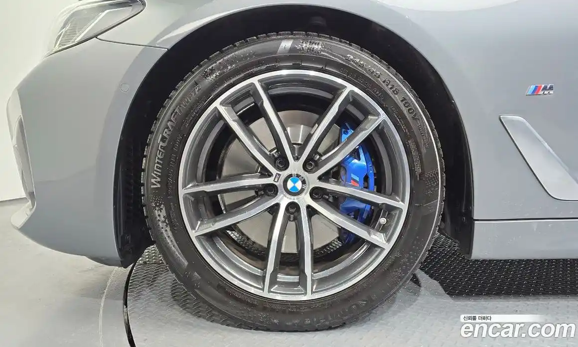 BMW 5-Series 2023 2.0 Автомат в Москве № 621698, фото 5