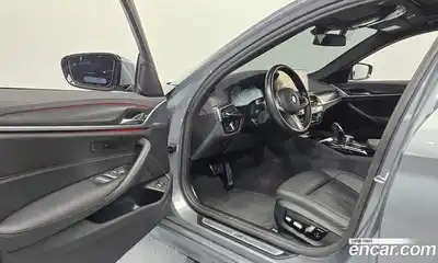 BMW 5-Series 2023 2.0 Автомат в Москве № 621698, миниатюра 10