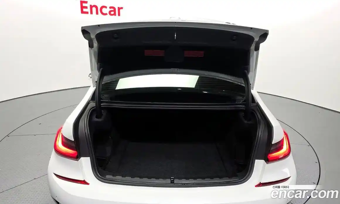 BMW 3-Series 2020 2.0 Автомат в Москве № 622152, фото 20