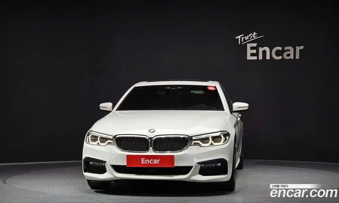 BMW 5-Series 2018 2.0 Автомат в Москве № 622299, фото 3