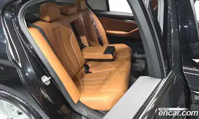 BMW 5-Series 2018 2.0 Автомат в Москве № 622386, миниатюра 12