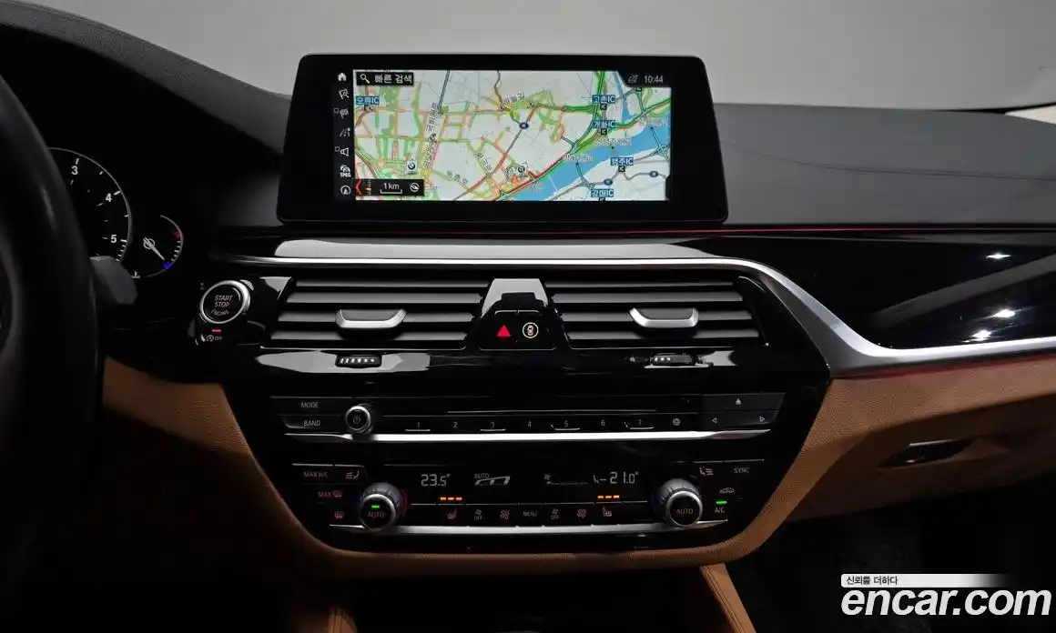 BMW 5-Series 2018 2.0 Автомат в Москве № 622386, фото 13