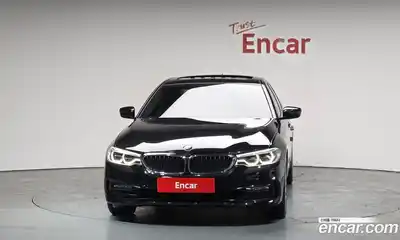 BMW 5-Series 2018 2.0 Автомат в Москве № 622386, миниатюра 2