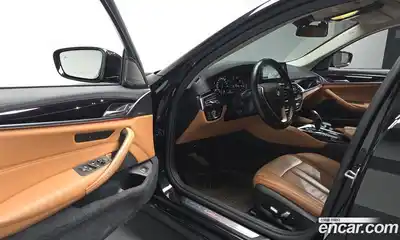 BMW 5-Series 2018 2.0 Автомат в Москве № 622386, миниатюра 10