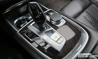 BMW 7-Series 2016 3.0 Автомат в Москве № 622420, миниатюра 9