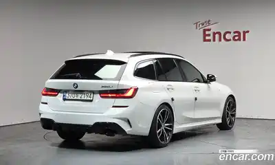 BMW 3-Series, 2021