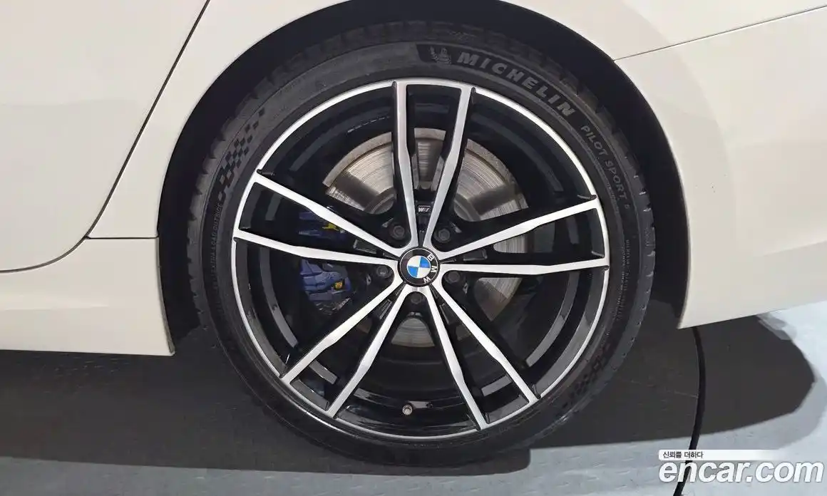 BMW 3-Series 2021 2.0 Автомат в Москве № 622473, фото 4