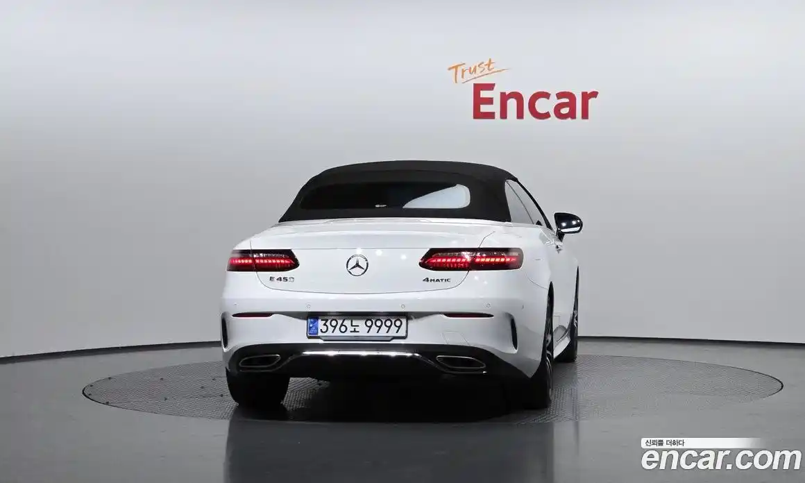 Mercedes-Benz E-Class 2022 3.0 Автомат в Москве № 623168, фото 4