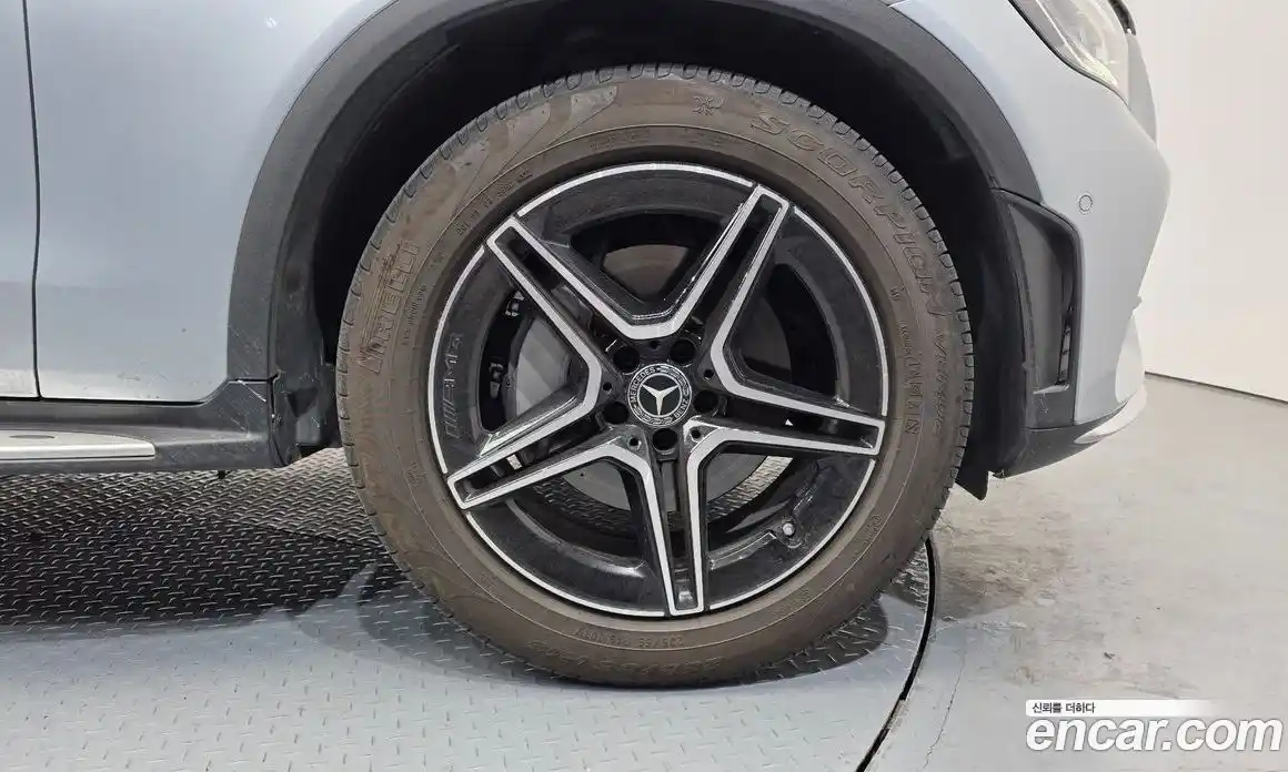 Mercedes-Benz GLC-Class 2023 2.0 Автомат в Москве № 623187, фото 5