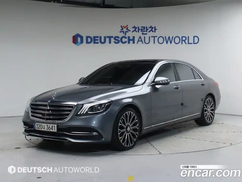 Mercedes-Benz S-Class 2020 4.0 Автомат в Москве № 623351, фото 1