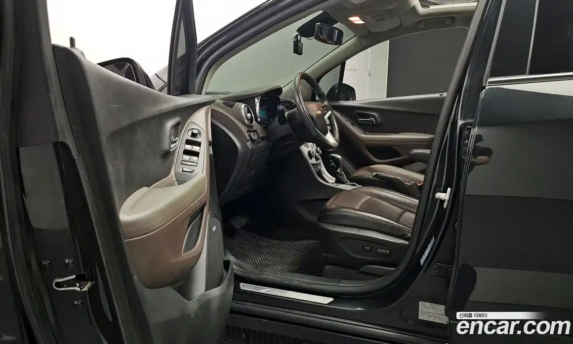 Chevrolet Trax 2013 1.4 Автомат в Москве № 62336, фото 10