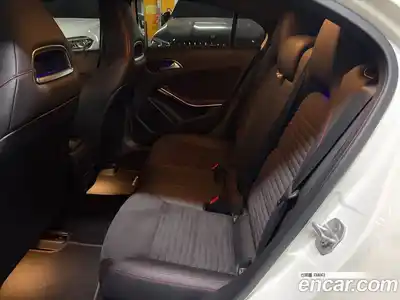 Mercedes-Benz A-Class 2018 1.6 Автомат в Москве № 623373, миниатюра 11