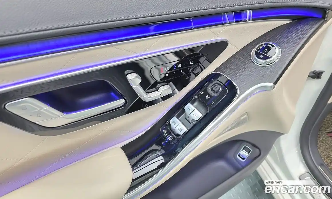 Mercedes-Benz S-Class 2023 3.0 Автомат в Москве № 623586, фото 11