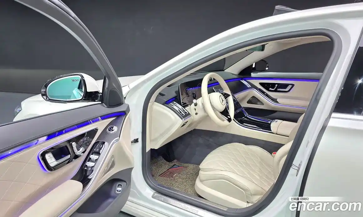 Mercedes-Benz S-Class 2023 3.0 Автомат в Москве № 623586, фото 9