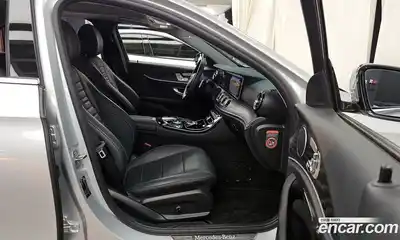 Mercedes-Benz E-Class 2017 2.0 Автомат в Москве № 623631, миниатюра 12