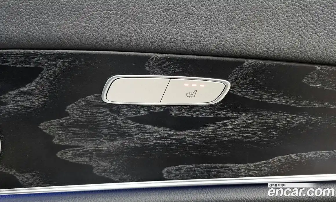 Mercedes-Benz E-Class 2017 2.0 Автомат в Москве № 623631, фото 19