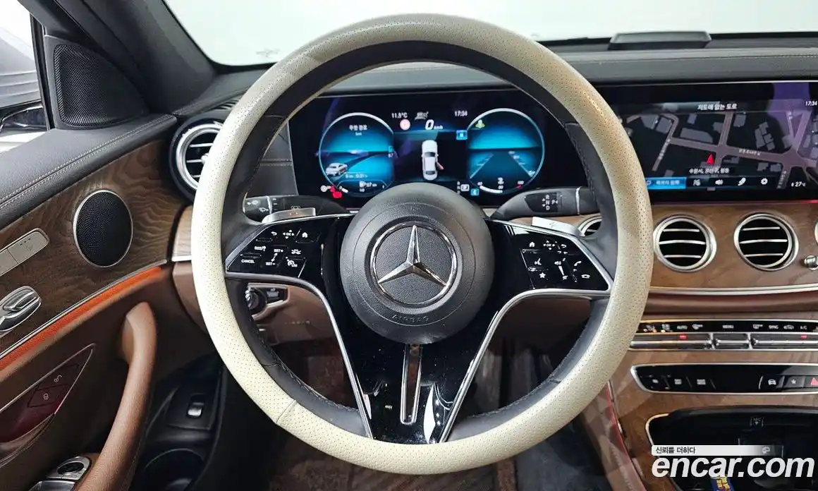 Mercedes-Benz E-Class 2021 2.0 Автомат в Москве № 623717, фото 13