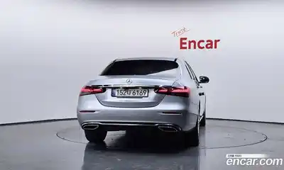 Mercedes-Benz E-Class 2021 2.0 Автомат в Москве № 623717, миниатюра 4