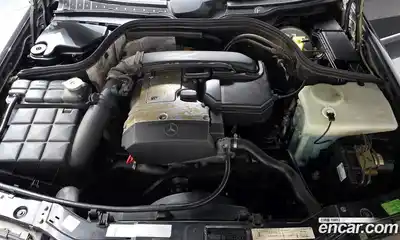 Mercedes-Benz C-Class 1997 2.0 Автомат в Москве № 623940, миниатюра 5