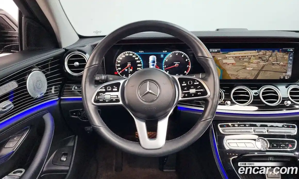 Mercedes-Benz E-Class 2020 3.0 Автомат в Москве № 624000, фото 13