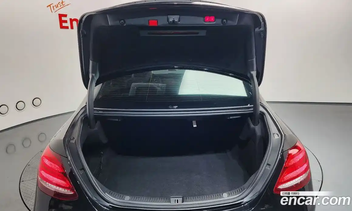 Mercedes-Benz E-Class 2020 3.0 Автомат в Москве № 624000, фото 20