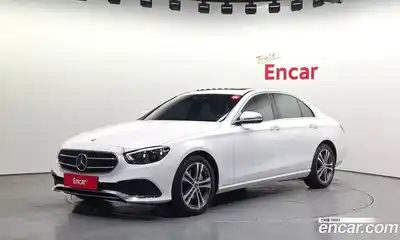 Mercedes-Benz E-Class, 2022