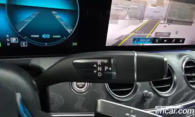 Mercedes-Benz E-Class 2022 2.0 Автомат в Москве № 624149, миниатюра 9