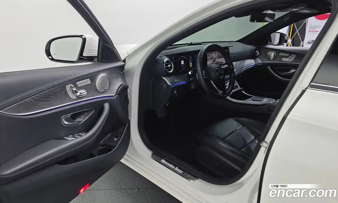 Mercedes-Benz E-Class 2022 2.0 Автомат в Москве № 624149, фото 10