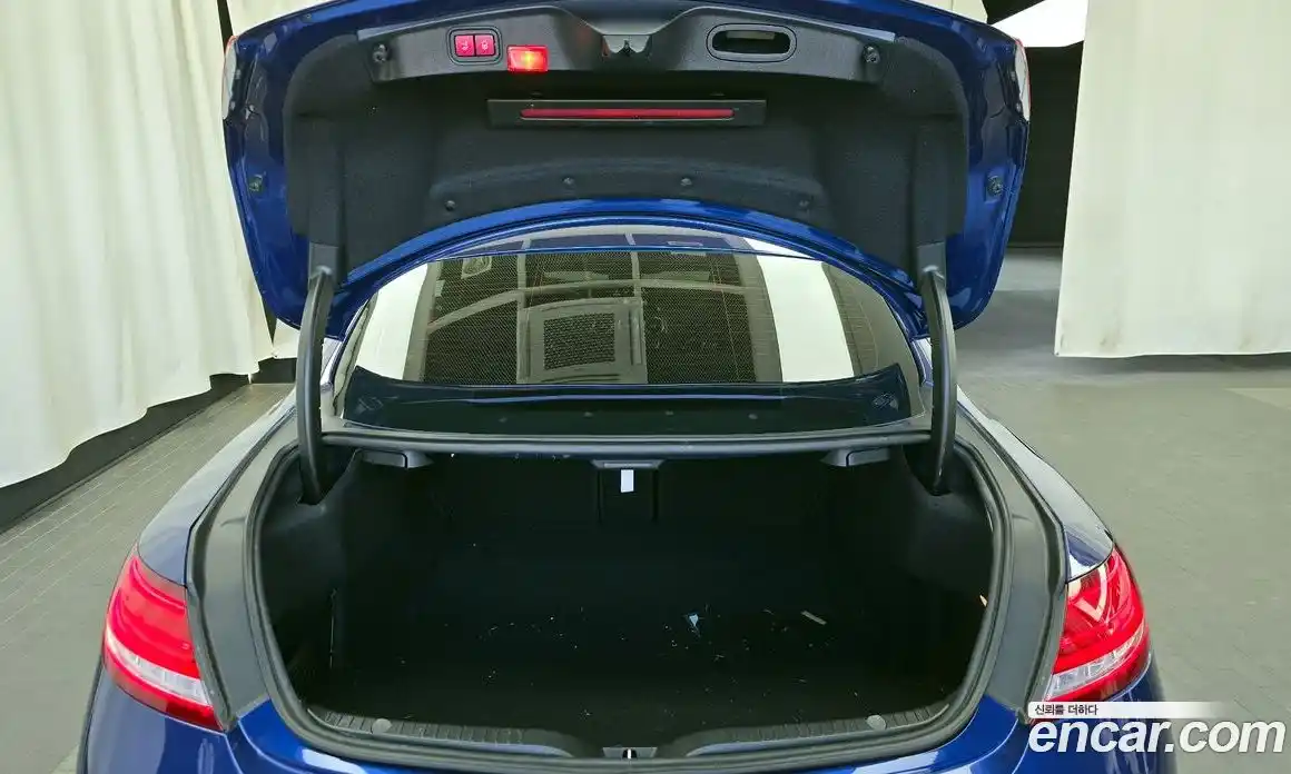 Mercedes-Benz C-Class 2018 3.0 Автомат в Москве № 624243, фото 20