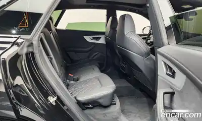 Audi Q8 2025 3.0 Автомат в Москве № 624612, миниатюра 12