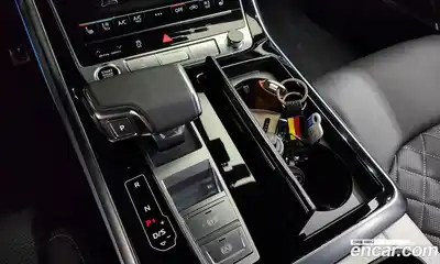 Audi Q8 2025 3.0 Автомат в Москве № 624612, миниатюра 9